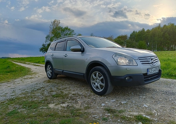 Nissan Qashqai+2 cena 30000 przebieg: 265000, rok produkcji 2009 z Rzeszów małe 232